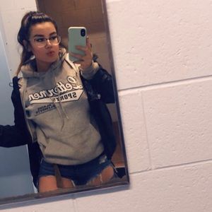 Meet your Posher, Sonya